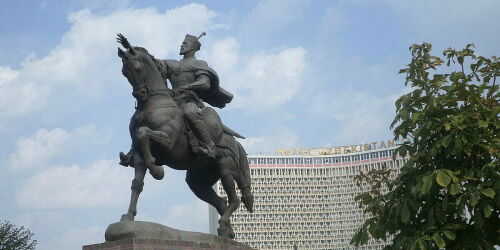 «Хромой Тимур остался в образе верблюда»