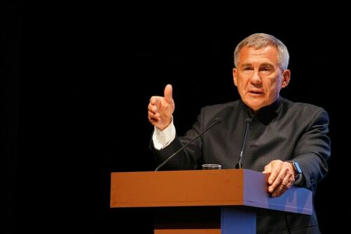 Рустам Минниханов: «Сегодня мы опираемся на вас, татары...»