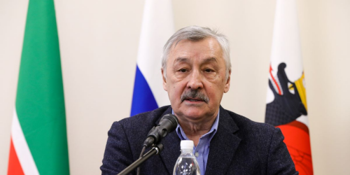 «Расцвет не очень-то наблюдался, а слияние наций в автономных республиках шло полным ходом»
