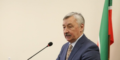 «Первая серьезная статья называлась «Татарии - союзный статус», название статьи быстро превратилось в лозунг»