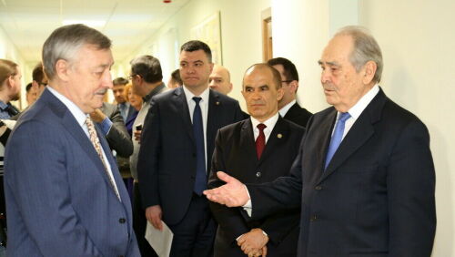 Рафаэль Хакимов: «Шаймиев оборвал: «Не забывай, чей ты сын...»