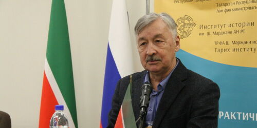 Рафаэль Хакимов: «И поговорка «В огороде бузина, а в Киеве дядька» тоже не нравилась»