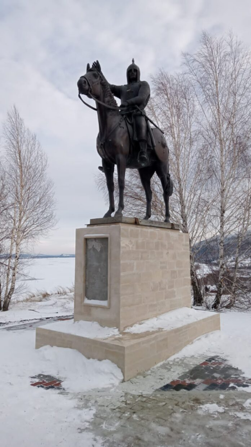 Памятник основателю Волжской Булгарии установили в Самарской области