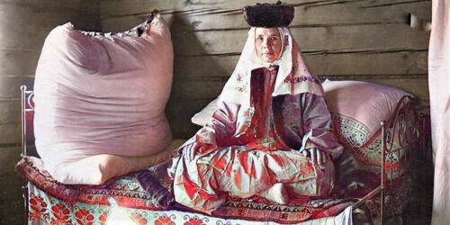 Татарское текстильное счастье: как проходил обряд «өй киендерү»