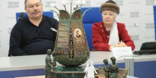 «Тукай должен быть с книгой»: в Казани обсуждают концепцию памятника родному языку