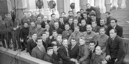 «Перспективы исламской социалистической революции в 1922 году в странах Азии оценивались советским руководством достаточно пессимистически»