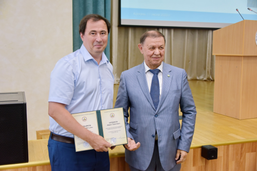 Айрат Ситдиков стал действительным членом Академии наук РТ