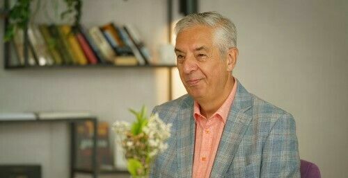 Лидер клуба консулов и любитель искусства: чем запомнится Исмет Эрикан в Казани