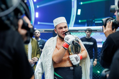 Дамил Шарафутдинов защитил титул чемпиона