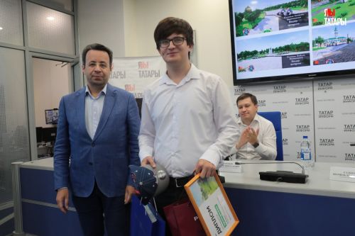 Финалиста «Таткрафт» наградили футбольный клуб «Рубин» и хоккейная команда «Нефтехимик»