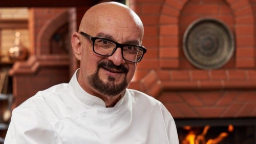 Сталик Ханкишиев работает над книгой о татарской кухне
