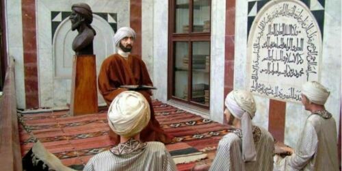«Мустафад ал-ахбар»: «Многие приезжали к нему поучиться чтению Корана»