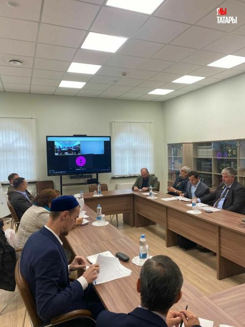 В Казани прошел круглый стол о государственной службе татар