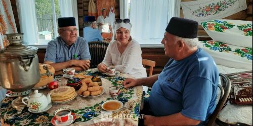 Фан Валиахметов: «Мы вдыхали запах книг из Казани, так хотелось увидеть Казань»