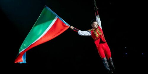Дружба народов в Казанском цирке: гимнасты из Вьетнама, канатоходцы из Башкирии и акробаты на лошадях из Казахстана