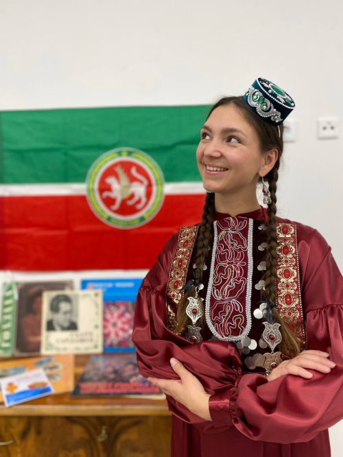 Синий трактор на татарском