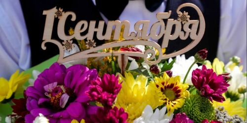 «Сез иң күркәм кеше икәнсез»: выбираем лучшего татарского учителя