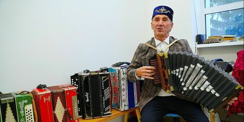 Назир Гимазетдинов: «Я экспериментирую, применяя разные материалы для курая»
