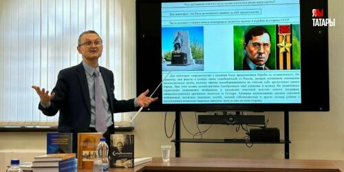 Вячеслав Ахмадуллин: «Коммунисты придумали парадоксальную вещь, которая отражалась в лозунге «За Советскую власть! За Шариат!»»