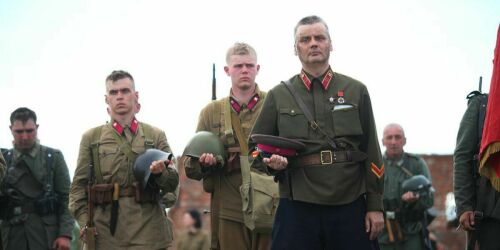 «Забудем нашу историю – ее придумают за нас»: как фестиваль Элбэдэн начало войны показал