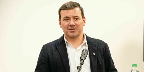 «Астраханское ханство, как и другие татарские государства XV-XVI веков, возникло в результате распада Золотой Орды»