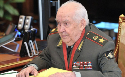 Сегодня 101 год со дня рождения татарского генерала Махмута Гараева