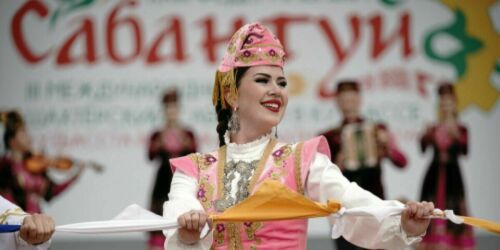 Кубок мира по корэш, детские забавы и танцы до утра: что ждет гостей Сабантуя в Москве