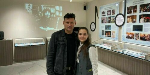 Анвар Нургалиев: «Когда на концертах ко мне обращаются «сынок», я таю, потому что меня некому так называть»