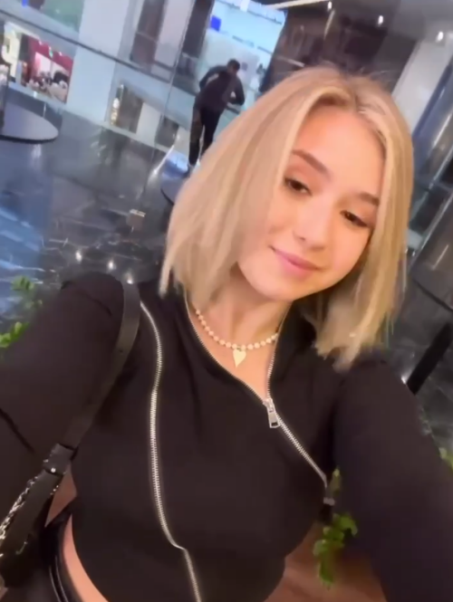 Камила Валиева представила новый образ