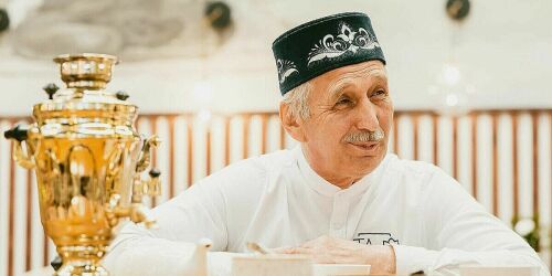 Галимзян бабай: «Не делю посетителей по национальностям или странам. Они все гости»