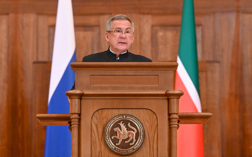 Минниханов объявил 2026-й Годом воинской и трудовой доблести в Татарстане