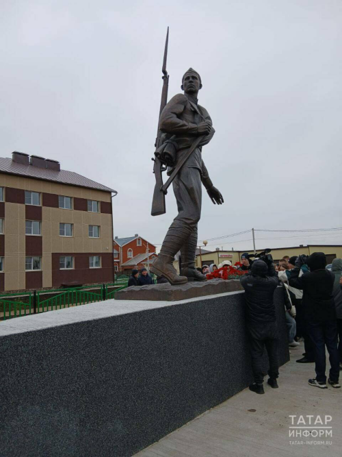 В Татарстане открыли первый в России памятник воинам, пропавшим без вести