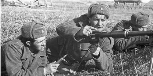 «Не вернулись из боя»: рейд Маликова по фашистским тылам, наводчик Хакимов и дзот Мифтахутдинова