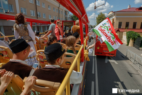 В Казани стартовала традиционная церемония сбора подарков для Сабантуя