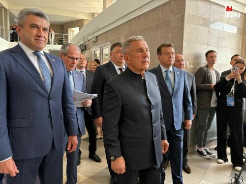 Рустам Минниханов: «Мы должны поднять престиж профессии преподавателя»