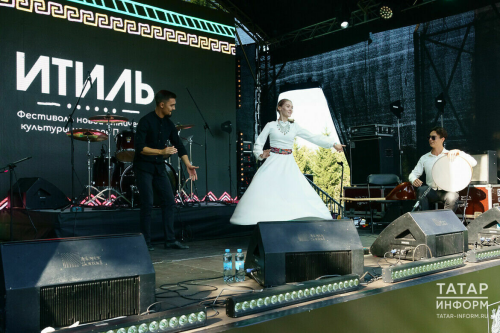 Фестиваль «Итиль» в парке Горького: музыка, ремесла и этнический колорит