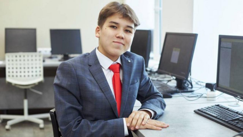 Казанский школьник завоевал серебро на Международной олимпиаде по информатике