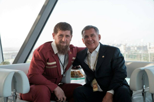 Кадыров поздравил Минниханова с избранием главой Татарстана