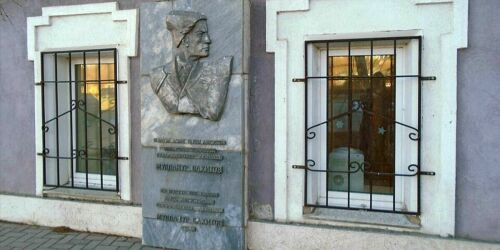 Не ценная личность? Как эксперт «отменил» Мулланура Вахитова и вызвал резонанс в Казани