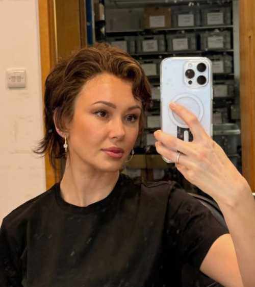 Аида Гарифуллина показала закулисье Ковент-Гарден перед премьерой «Риголетто»