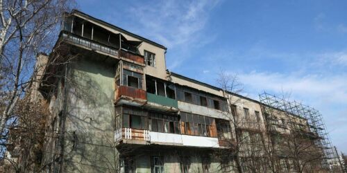 «Сколько ни закачивай бетон – не поможет»: что решит судьбу Мергасовского дома