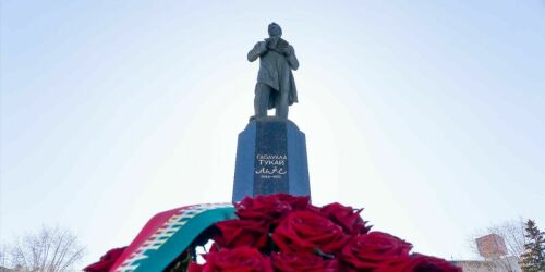 «Тукай загадочен и безграничен - и мы мало его знаем!»: эксперты о подписании Путиным указа о праздновании 150-летия поэта