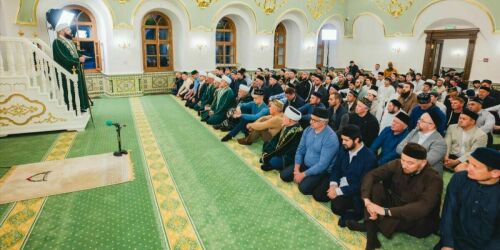Проповедь муфтия на Курбан-байрам: «Тот, кто видит в Аравийском полуострове только нефтяную скважину, сильно ошибается»