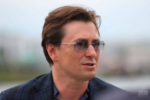 Сергей Безруков попросил дать ему звание народного артиста Татарстана