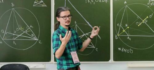Педагог 15 стобалльников ЕГЭ-2026: «Я не готовил к экзамену, а учил думать»