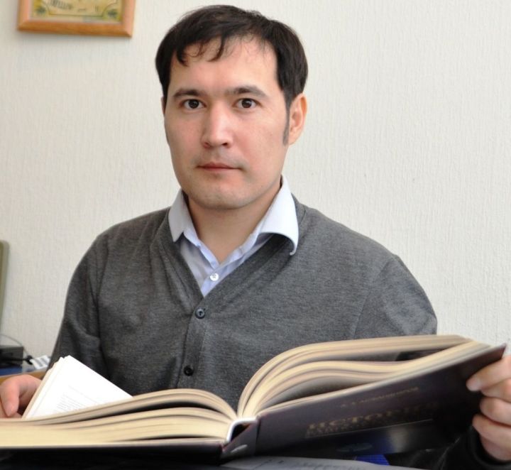 «Развить в России единую башкирско-татарскую языковую среду»