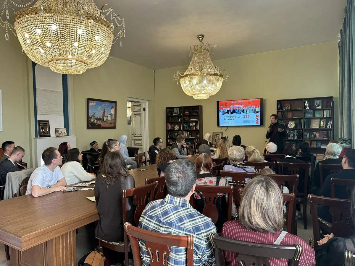 В Санкт-Петербурге состоялся Первый форум татарской молодёжи в рамках проекта «Акыл фабрикасы»